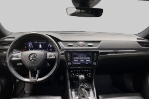 Skoda Superb esikatselu 10