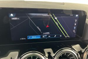 Mercedes-Benz EQA esikatselu 24