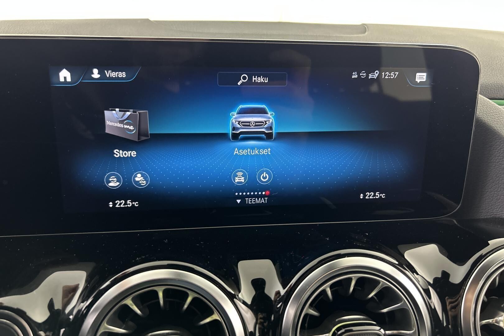 Mercedes-Benz EQA iso kuva 20