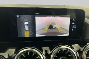 Mercedes-Benz EQA esikatselu 13