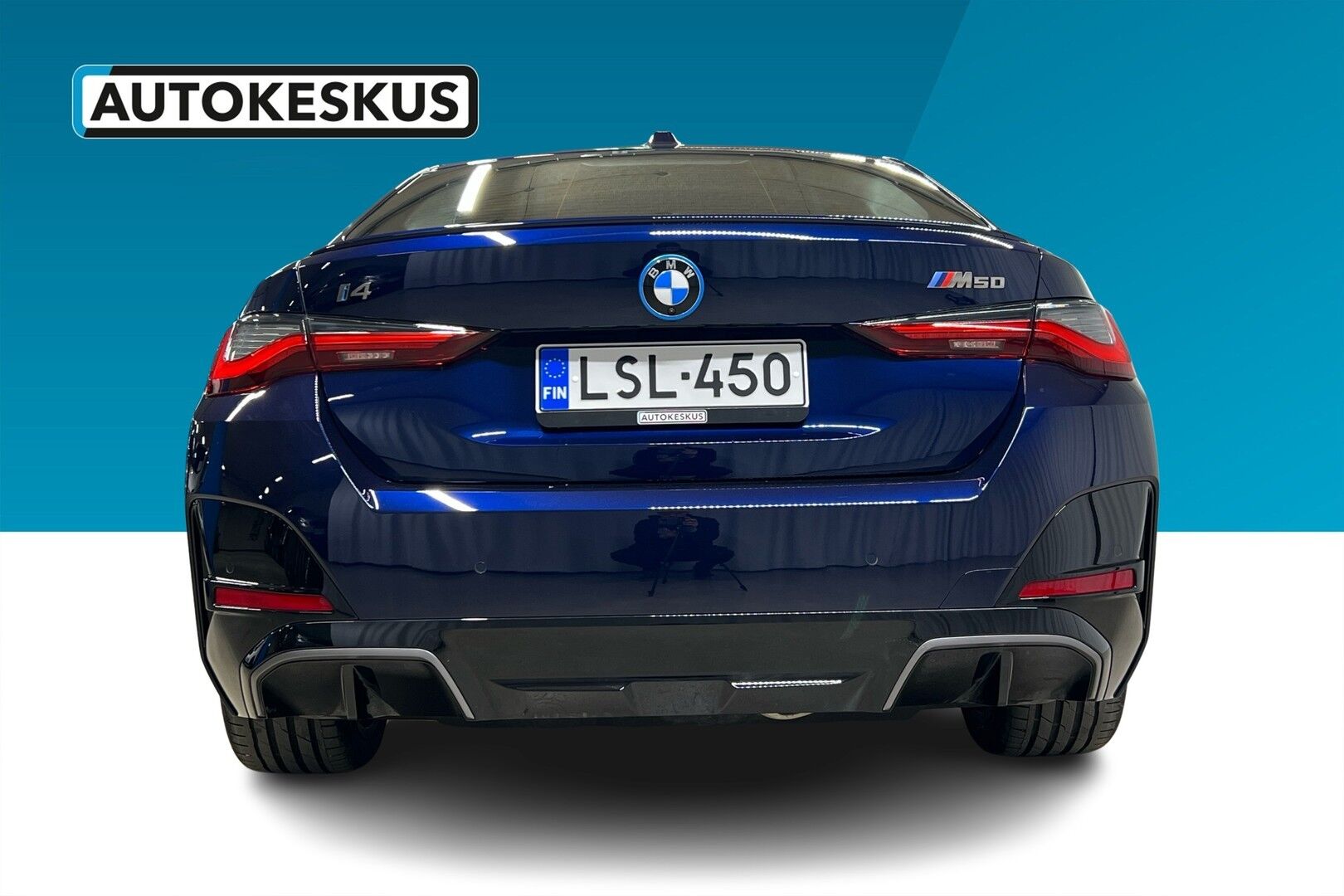 BMW i4 iso kuva 2