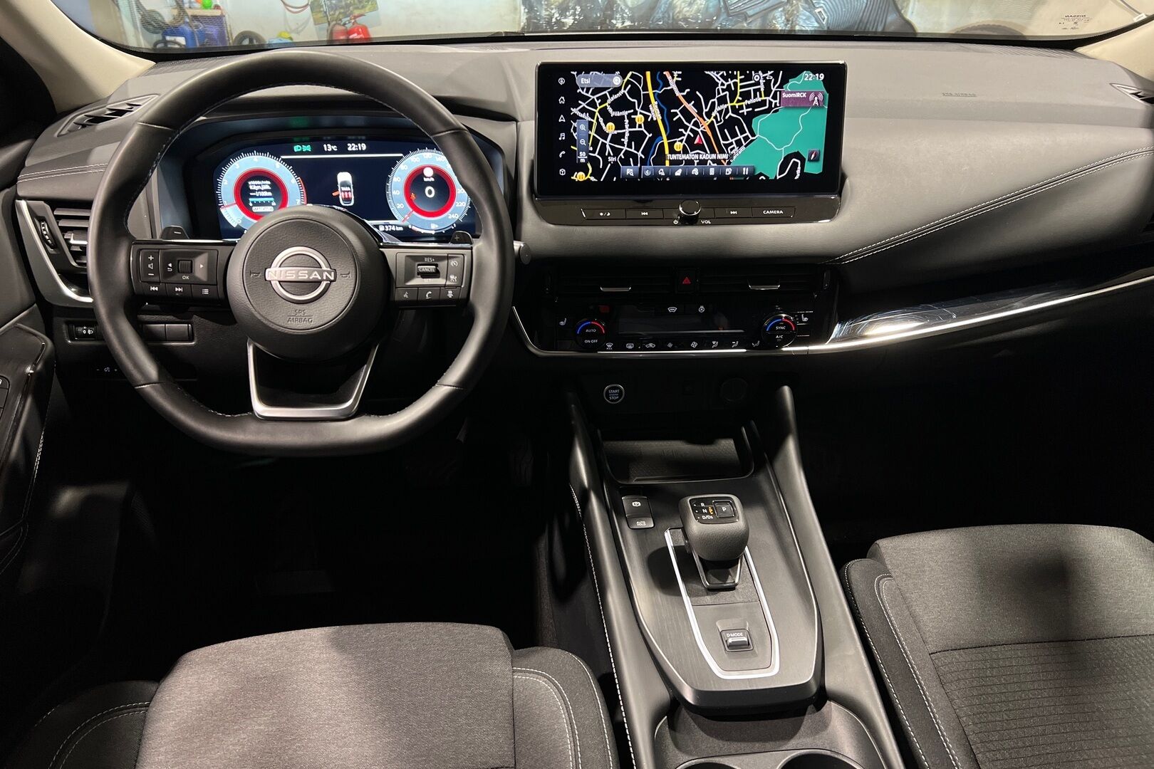 Nissan Qashqai iso kuva 6