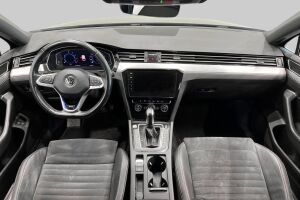 VOLKSWAGEN PASSAT esikatselu 8