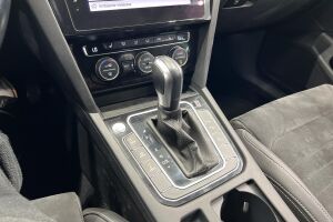 VOLKSWAGEN PASSAT esikatselu 15