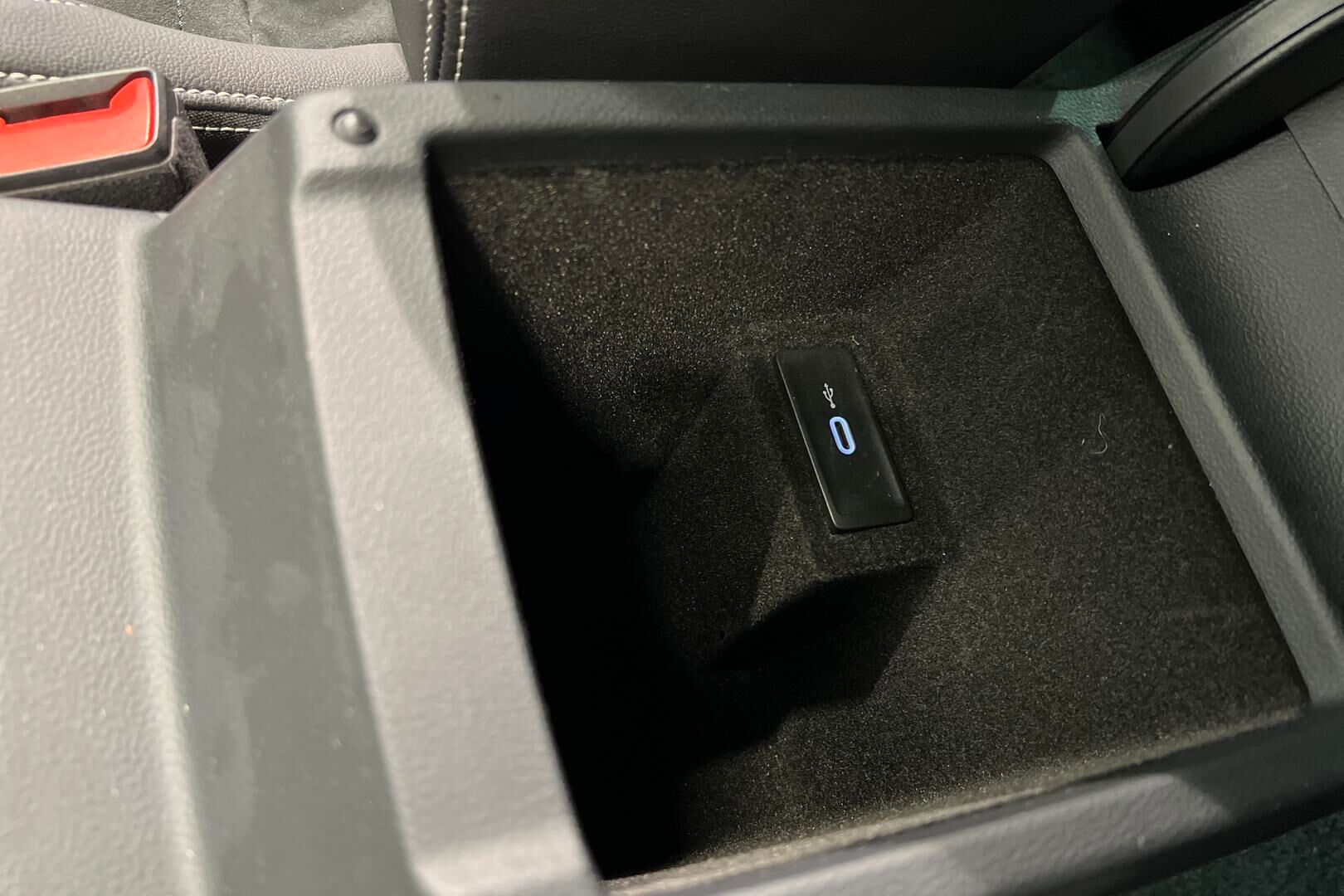 VOLKSWAGEN PASSAT iso kuva 17