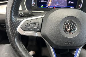 VOLKSWAGEN PASSAT esikatselu 19