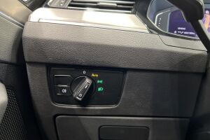 VOLKSWAGEN PASSAT esikatselu 20