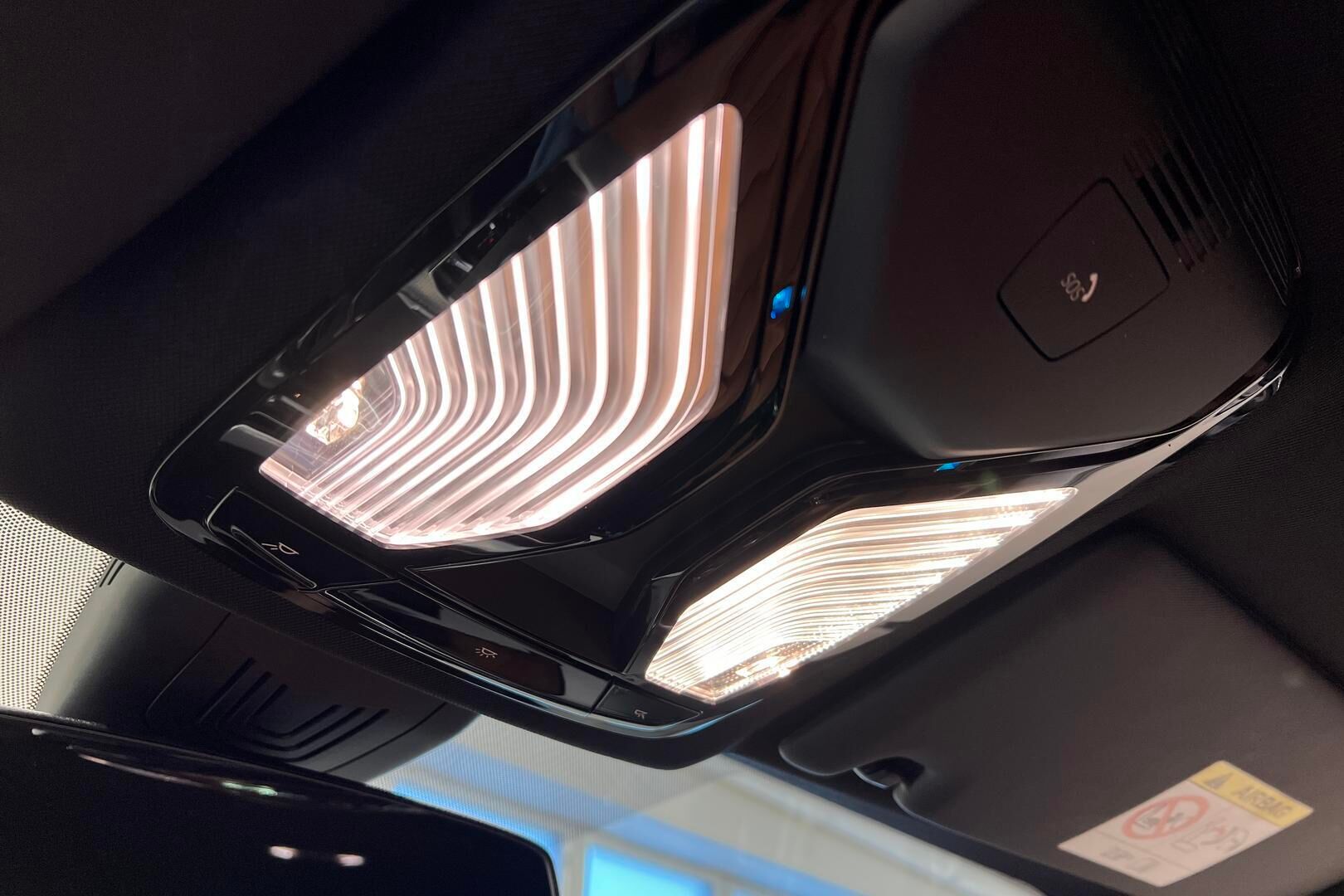 BMW I4 M50 iso kuva 25