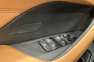 BMW I4 M50 esikatselu 30