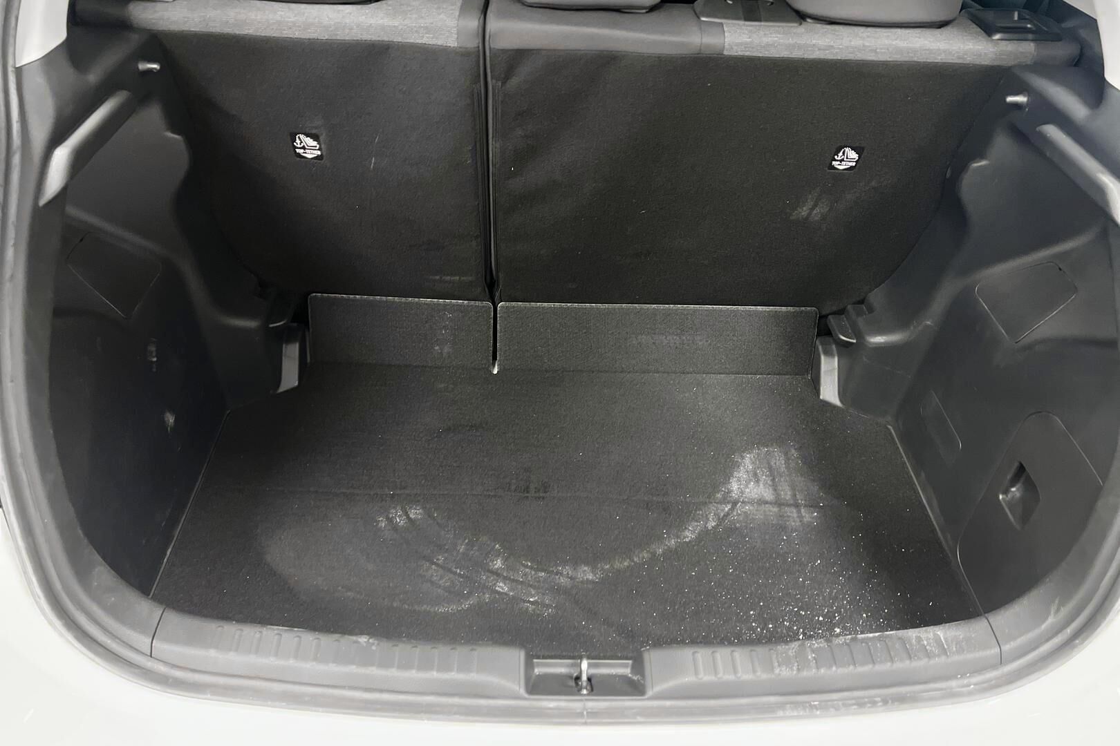 Toyota Yaris iso kuva 11