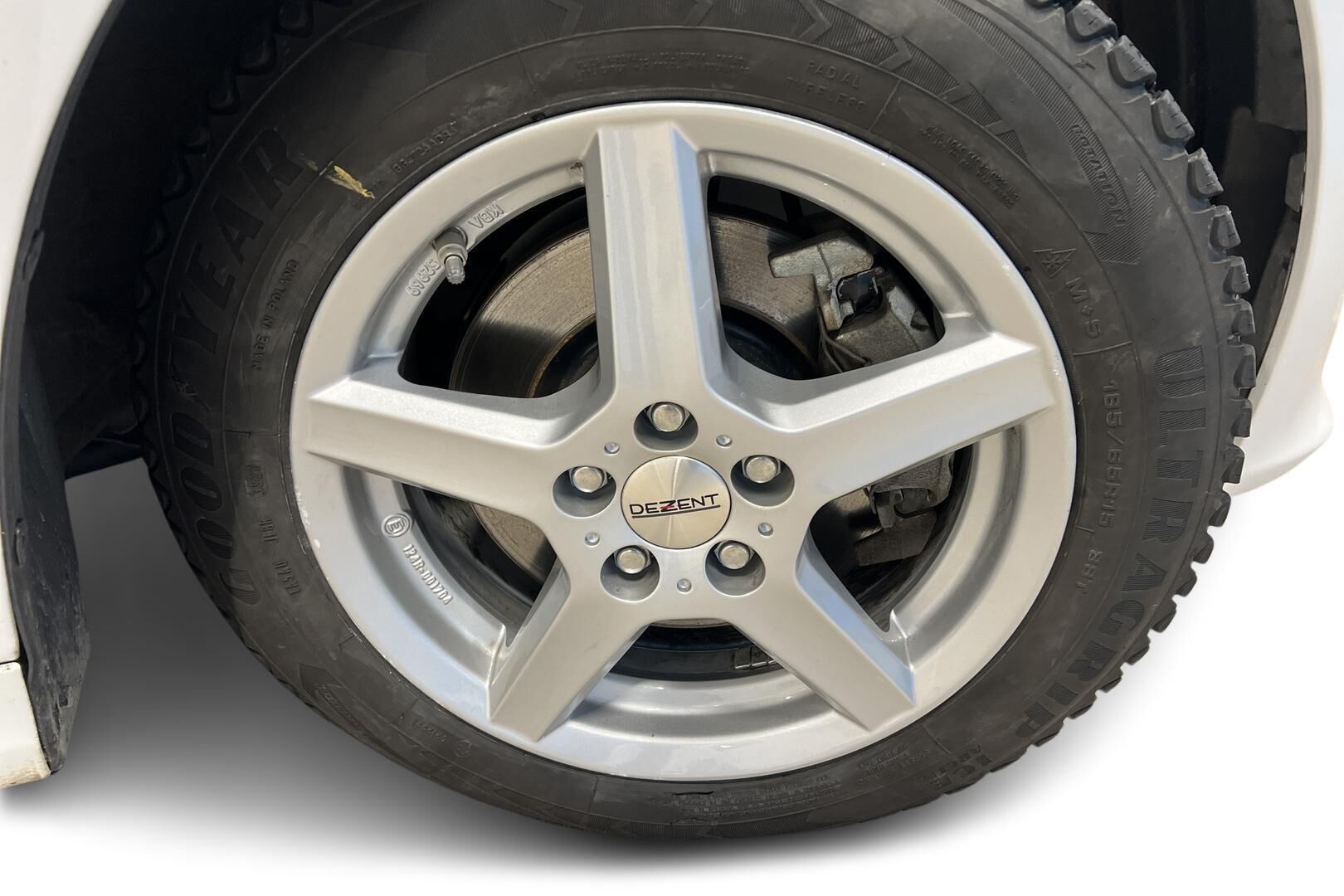 Toyota Yaris iso kuva 12