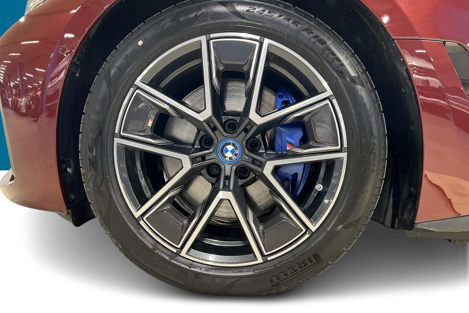 BMW I4 M50 iso kuva 12