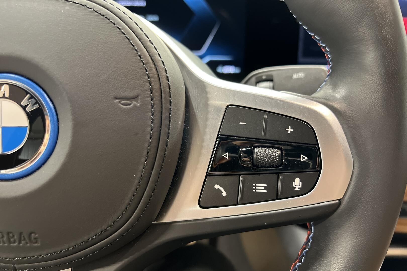 BMW I4 M50 iso kuva 16