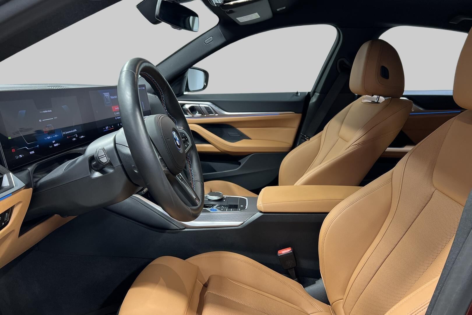 BMW I4 M50 iso kuva 8