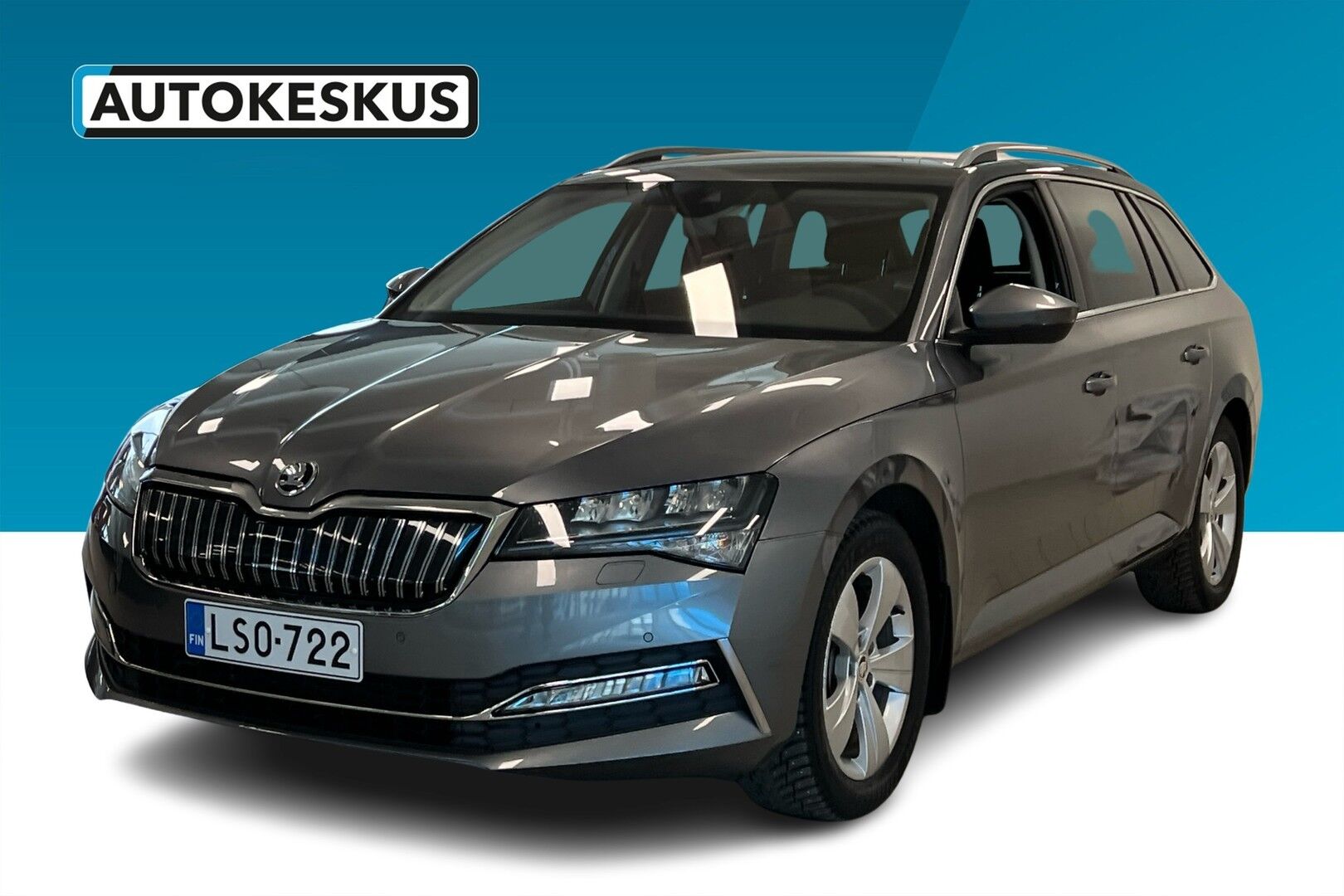 Skoda Superb iso kuva 0