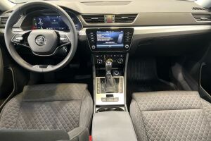 Skoda Superb esikatselu 13