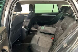 Skoda Superb esikatselu 9