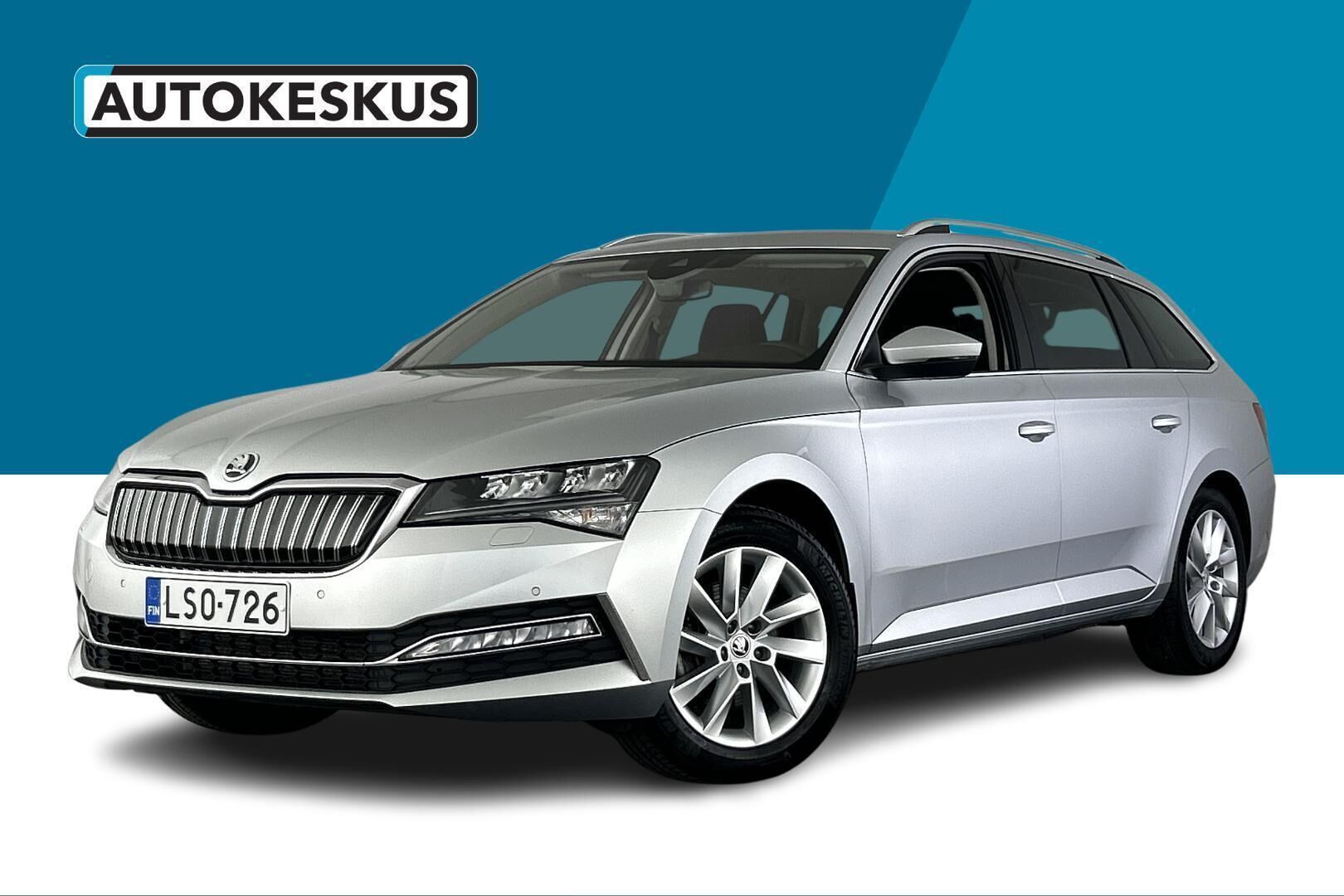 Skoda Superb iso kuva 0