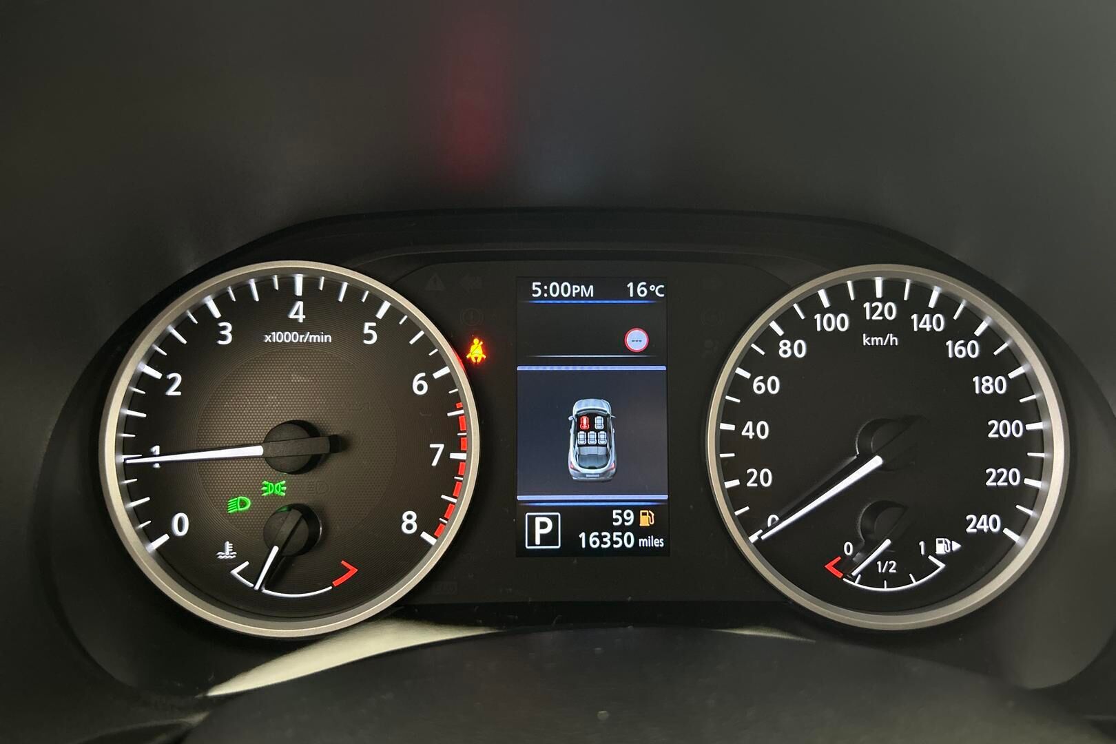 Nissan Juke iso kuva 10