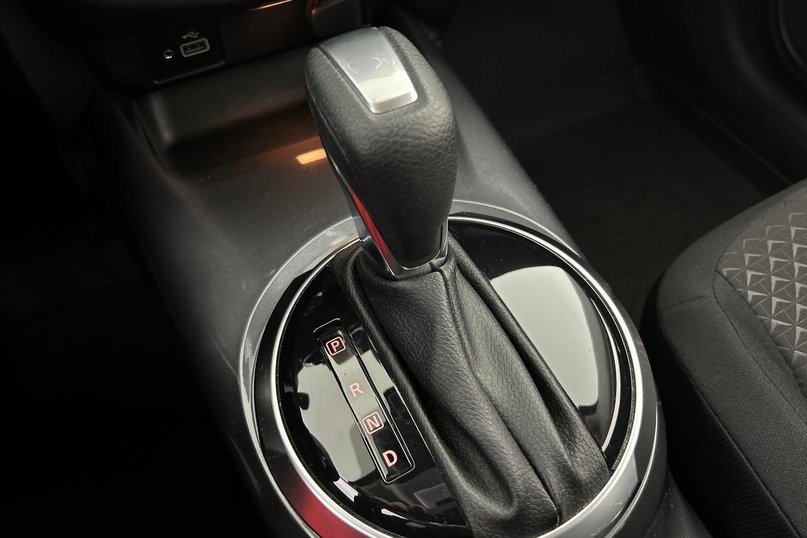 Nissan Juke iso kuva 27