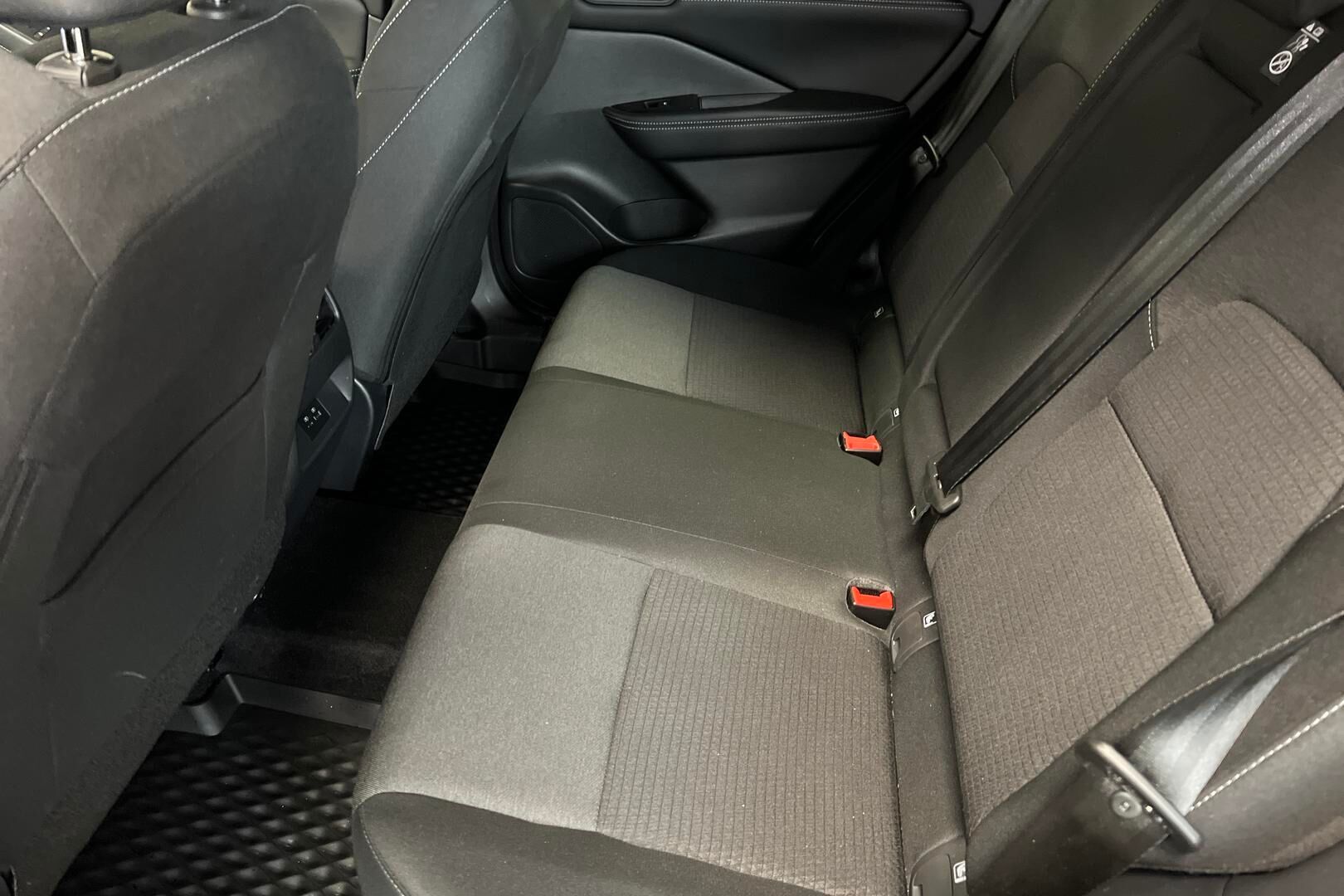 Nissan Qashqai iso kuva 20