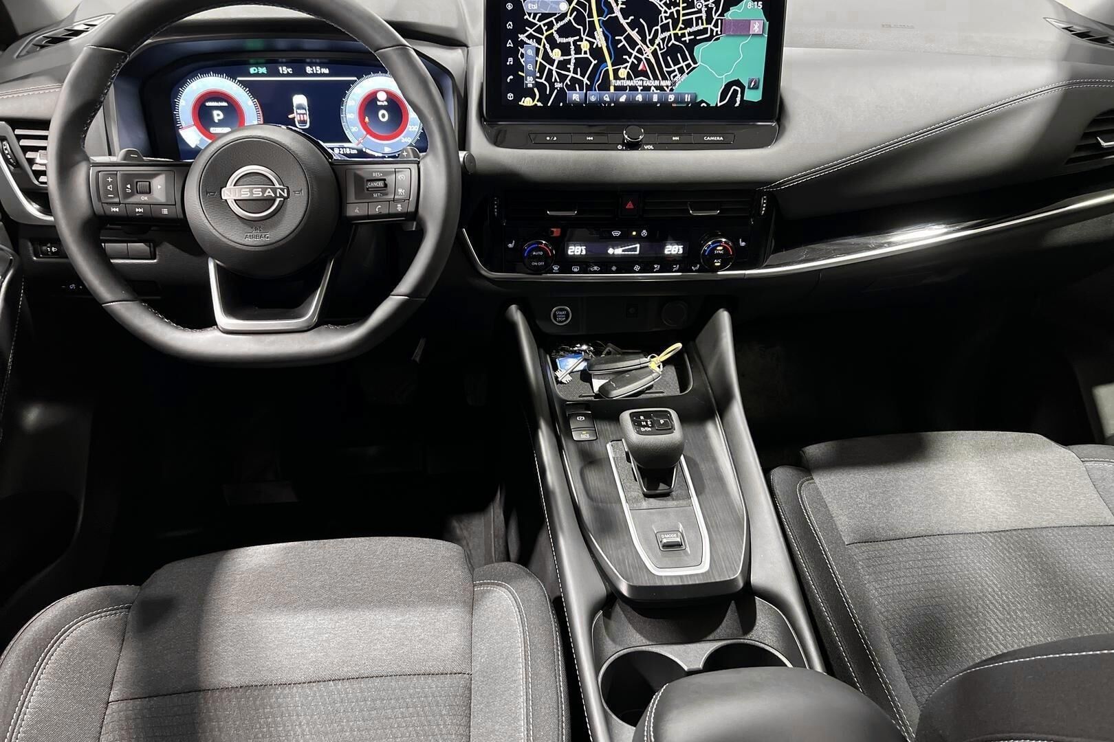 Nissan Qashqai iso kuva 11