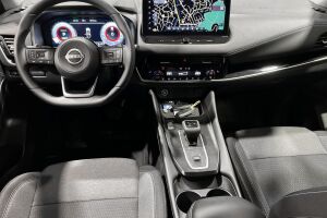 Nissan Qashqai esikatselu 11