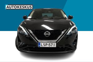 Nissan Qashqai esikatselu 1