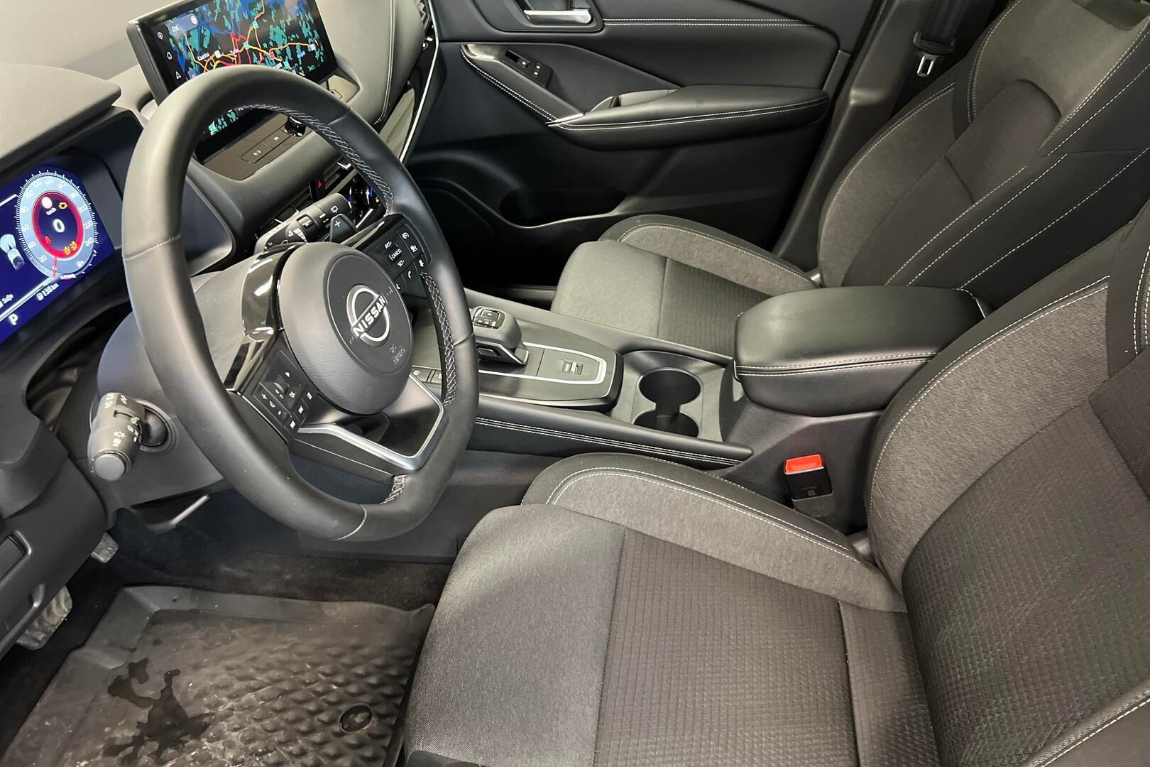 Nissan Qashqai iso kuva 19