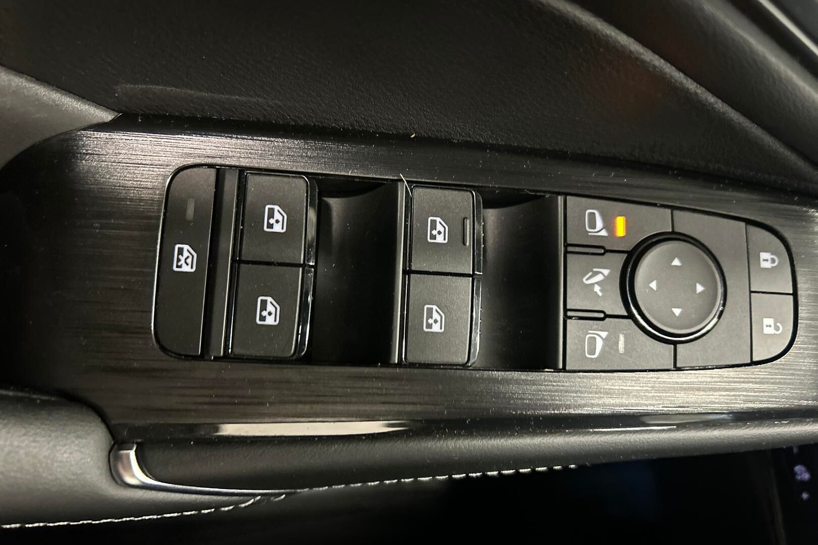 Nissan Qashqai iso kuva 12