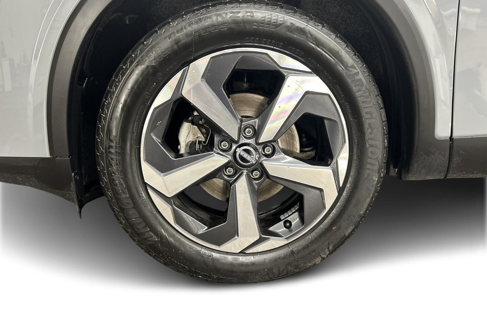 Nissan Qashqai iso kuva 17