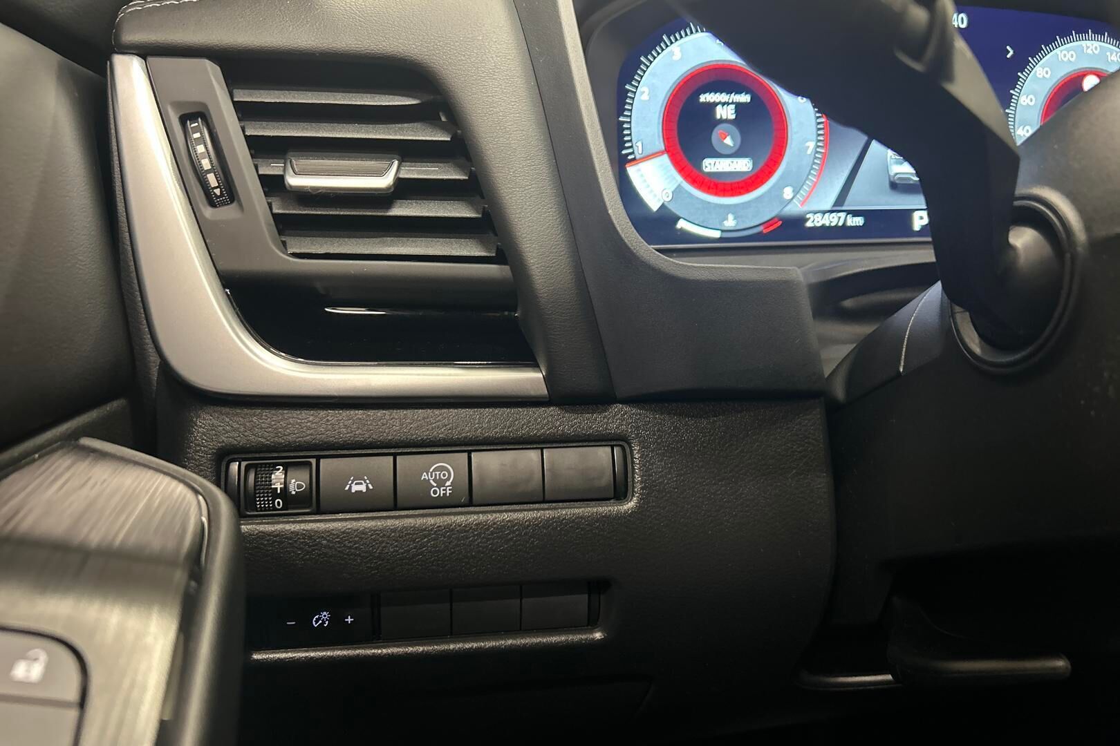 Nissan Qashqai iso kuva 22