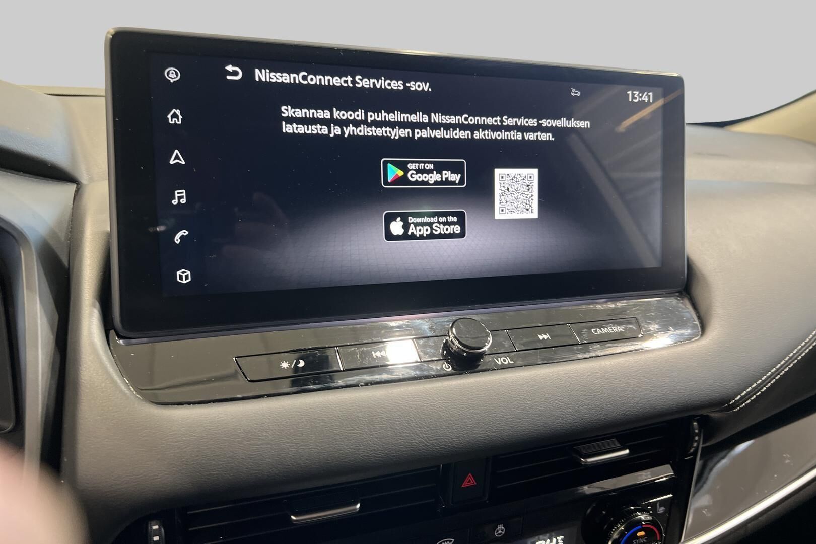 Nissan Qashqai iso kuva 10