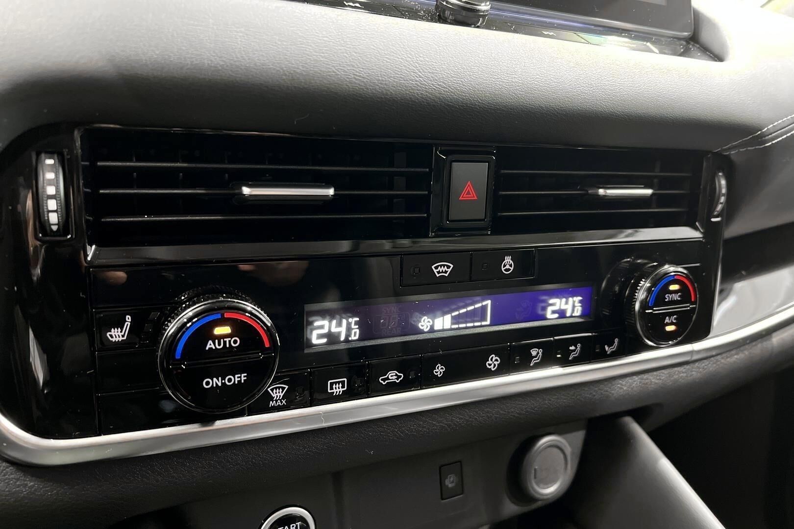 Nissan Qashqai iso kuva 25