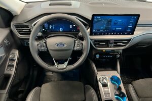 Ford Kuga esikatselu 16