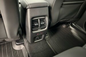 Ford Kuga esikatselu 22