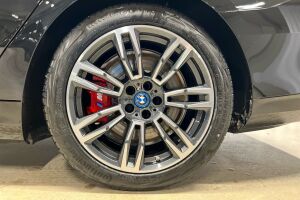 BMW i5 esikatselu 10