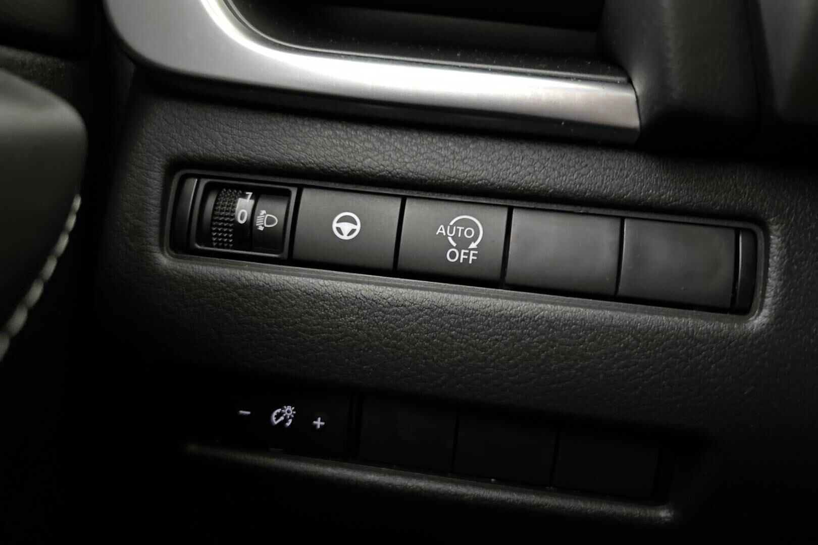Nissan Qashqai iso kuva 19