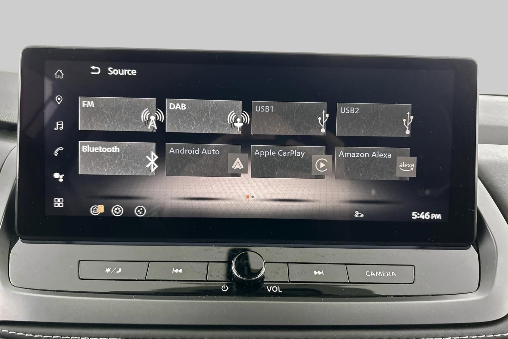 Nissan Qashqai iso kuva 18