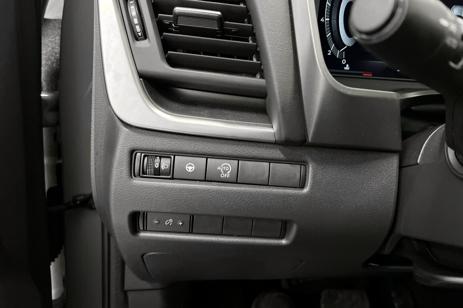 Nissan Qashqai iso kuva 21