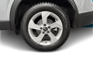 Nissan Qashqai esikatselu 12