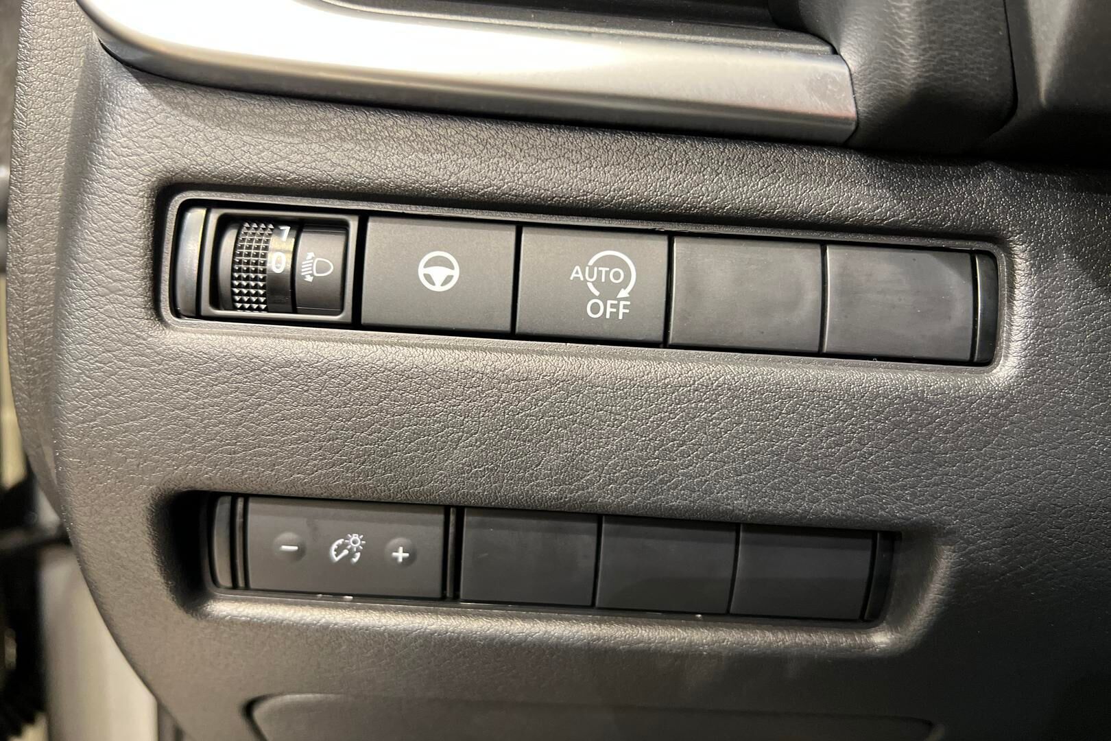 Nissan Qashqai iso kuva 25