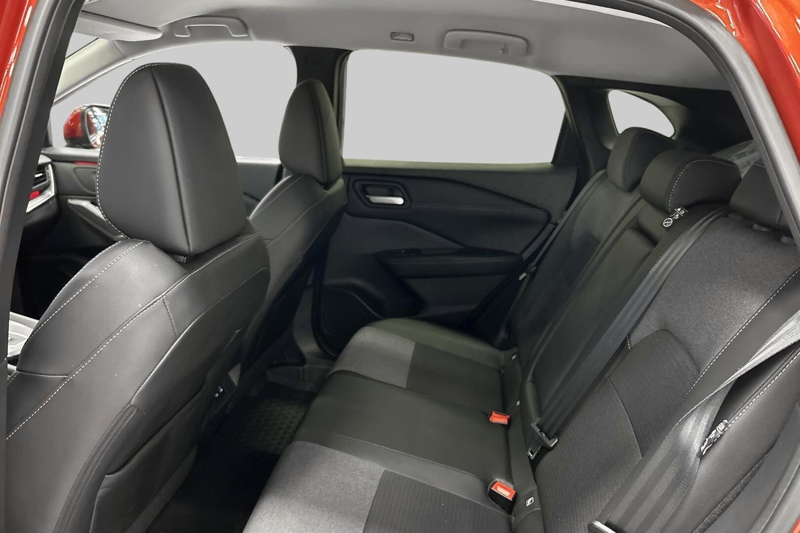 Nissan Qashqai iso kuva 10