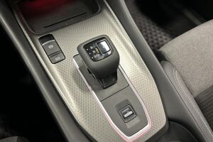 Nissan Qashqai esikatselu 21