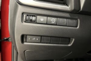 Nissan Qashqai esikatselu 24