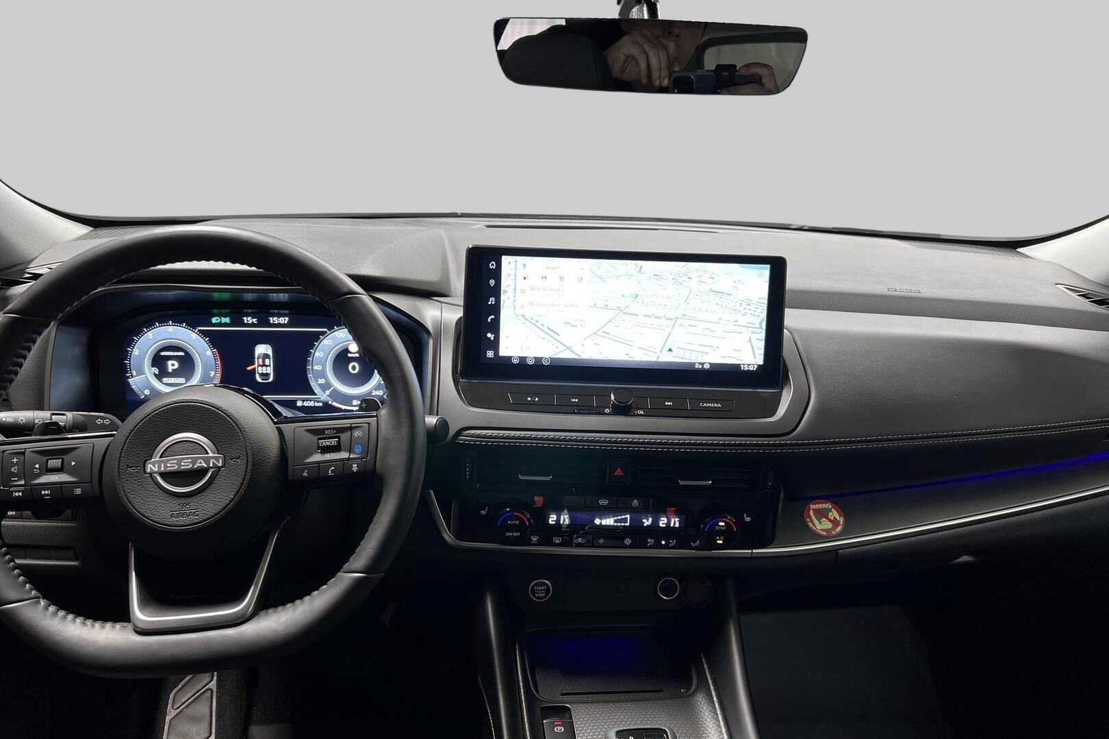 Nissan Qashqai iso kuva 10