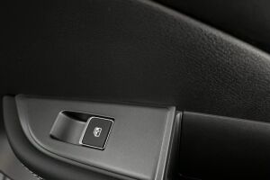 Nissan Qashqai esikatselu 9