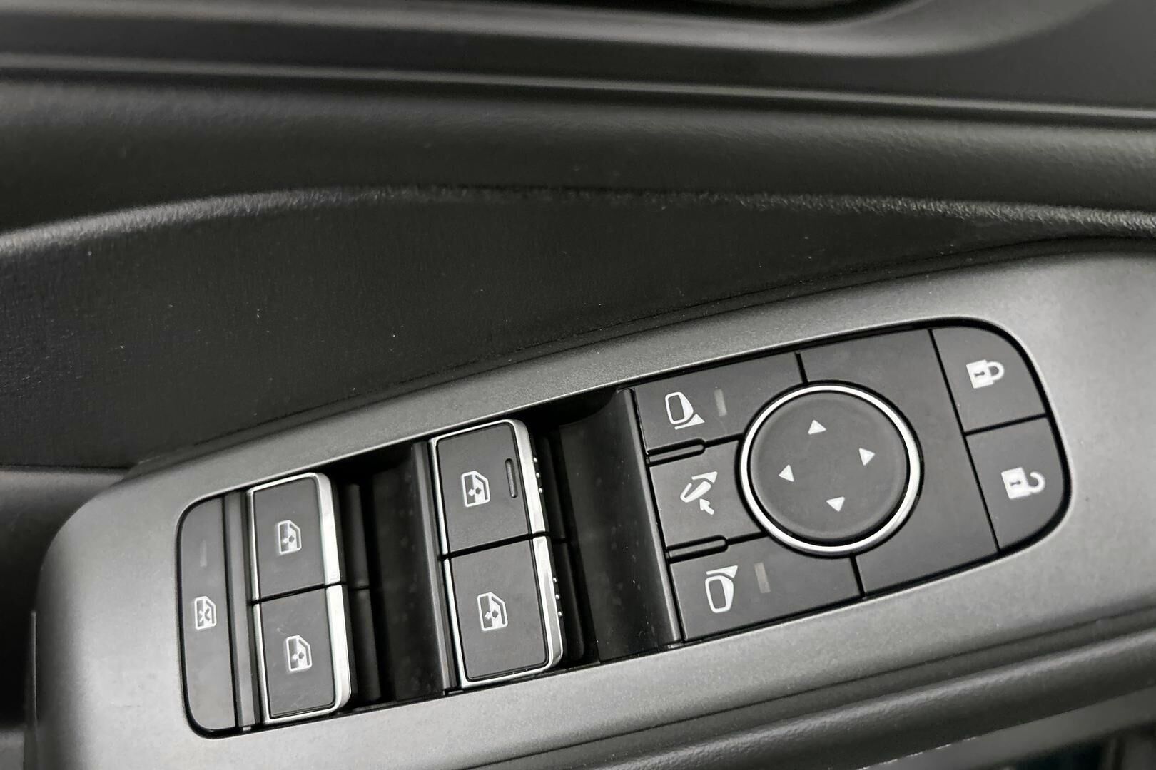Nissan Qashqai iso kuva 12