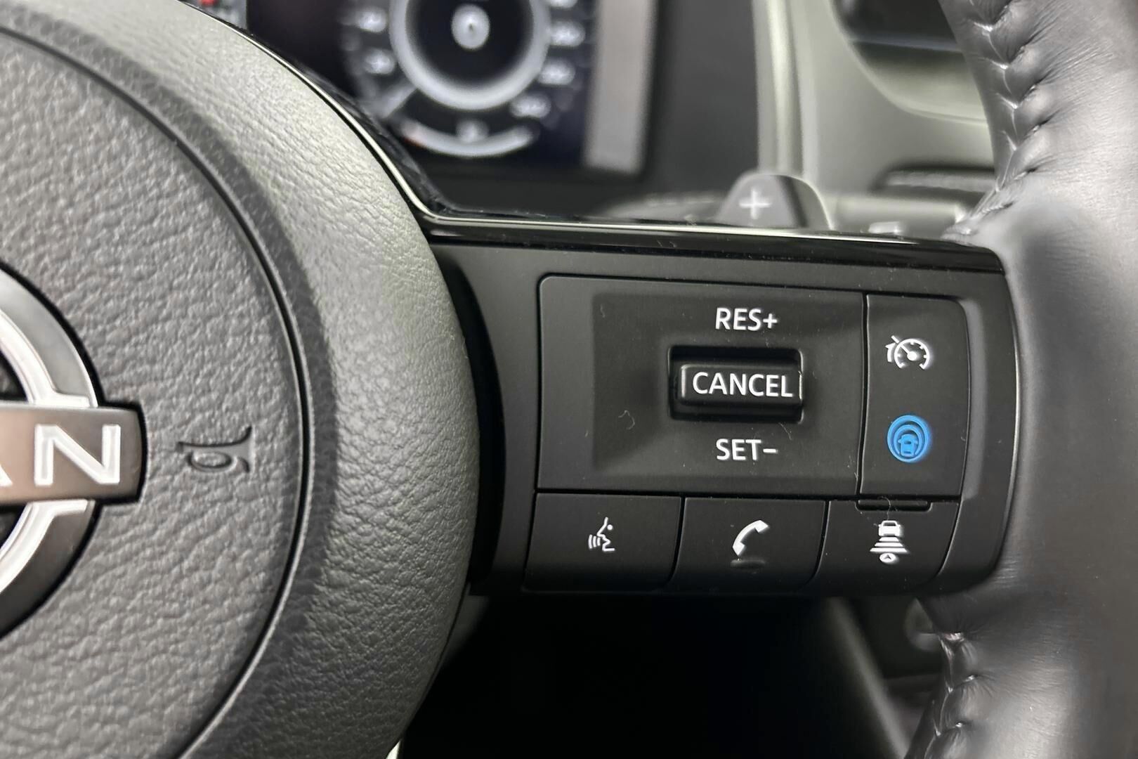 Nissan Qashqai iso kuva 18