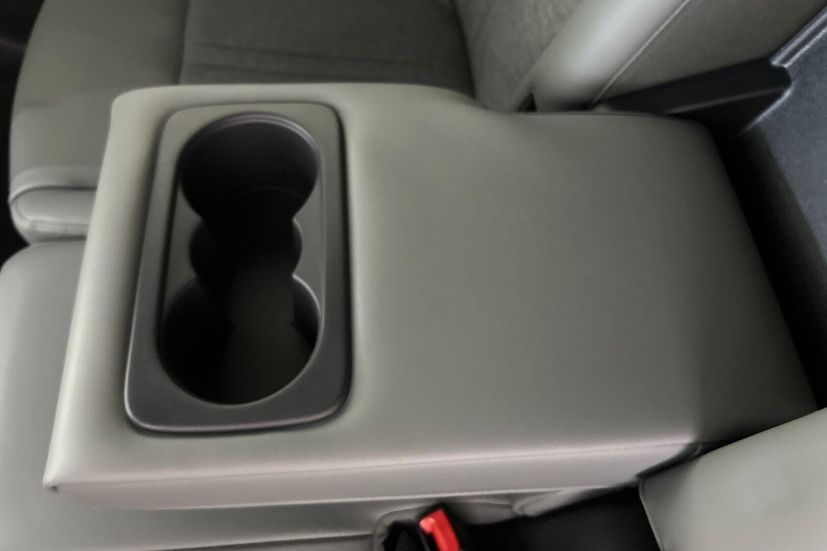 Kia Sorento iso kuva 27